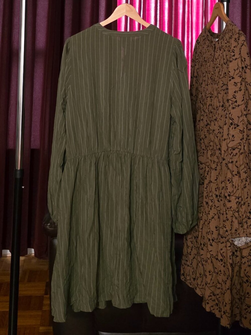AVA&VIV OLIVE STRIPE DRESS! - Picture 3 of 4